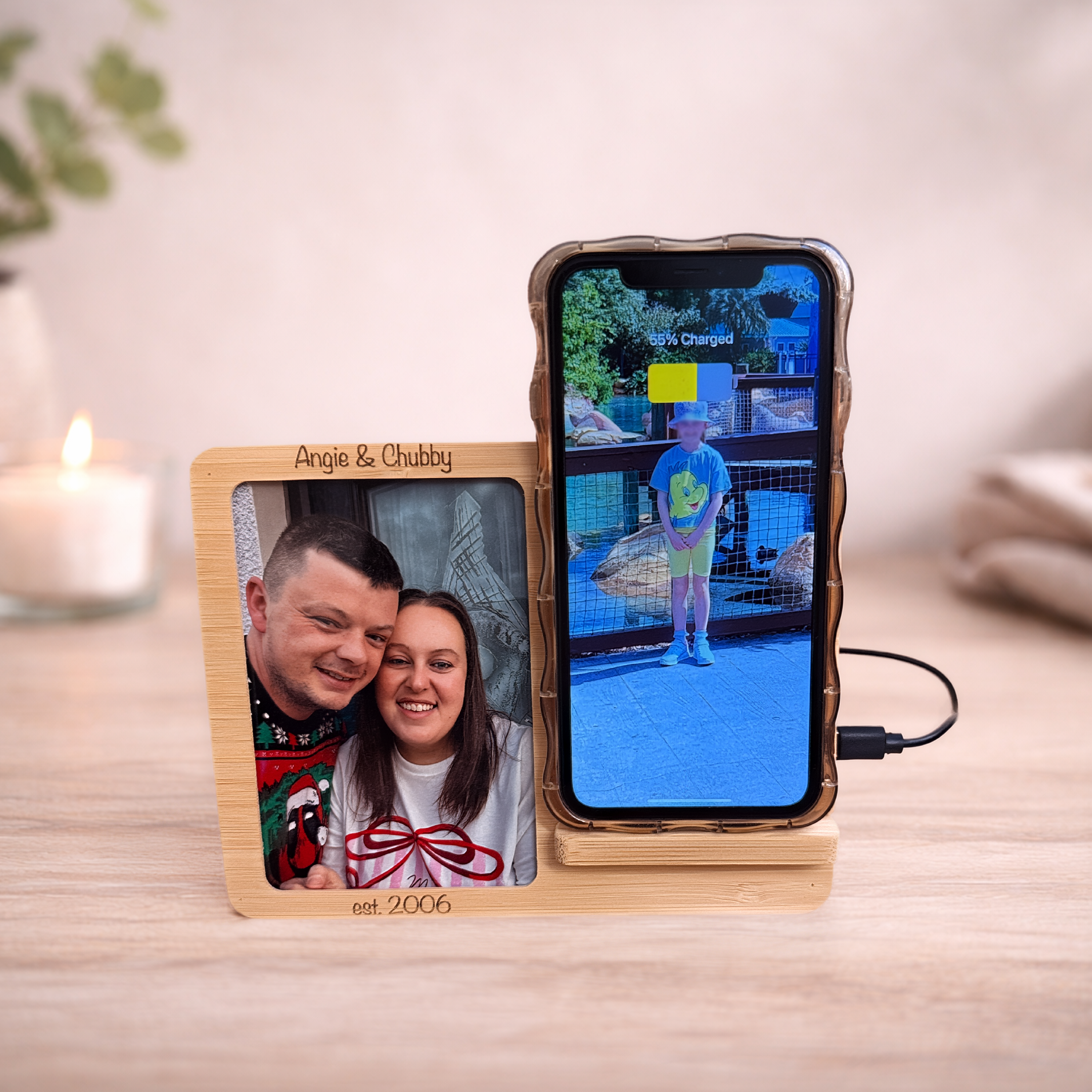Personalised Photo Wireless Charger – Bamboo Phone Stand with Custom Aluminium Print